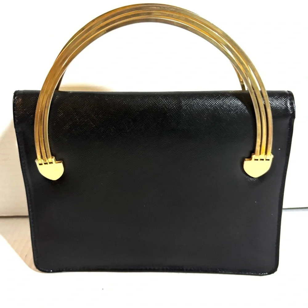 Vintage classic satchel